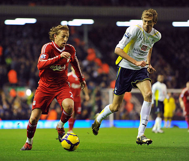 持高压逼抢 持高压逼抢