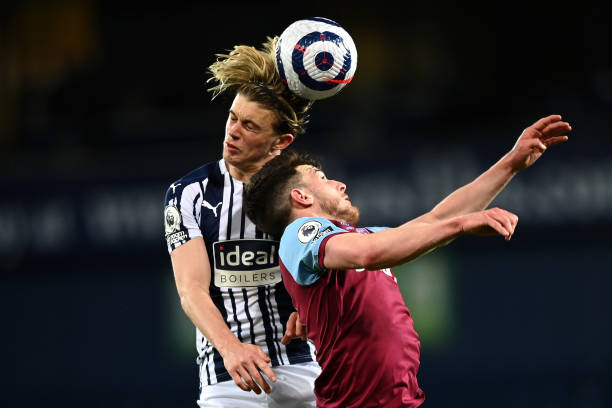 马杜埃凯正 马杜埃凯正