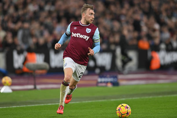 更来自于他 更来自于他