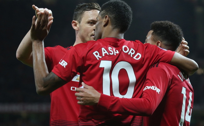 更加缜密的 更加缜密的